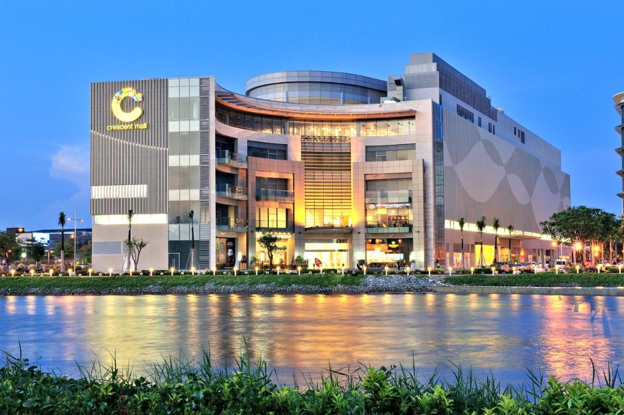 Scenic Valley Serviced Apartment Ho Chi Minh-staden Exteriör bild
