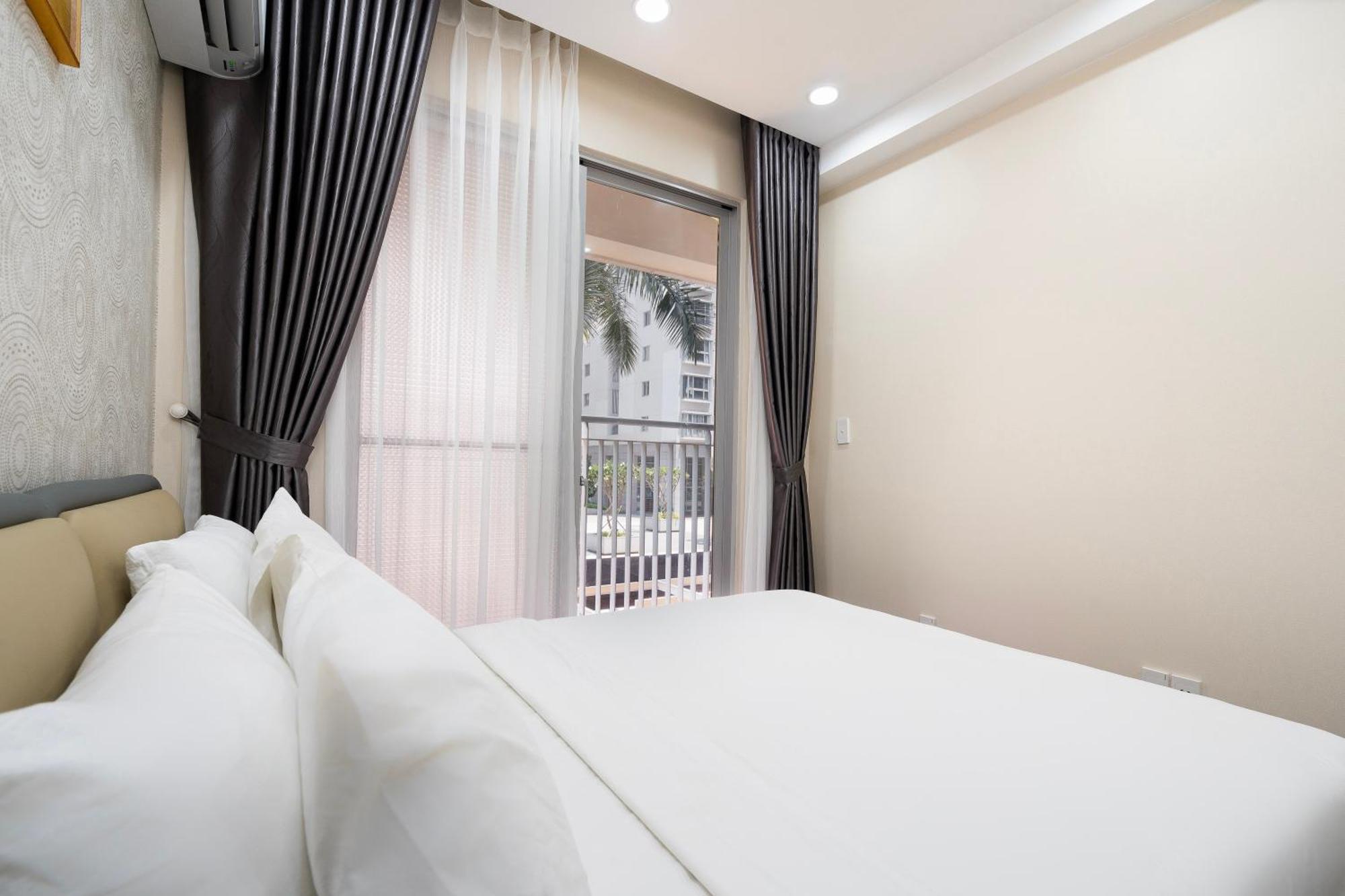 Scenic Valley Serviced Apartment Ho Chi Minh-staden Exteriör bild