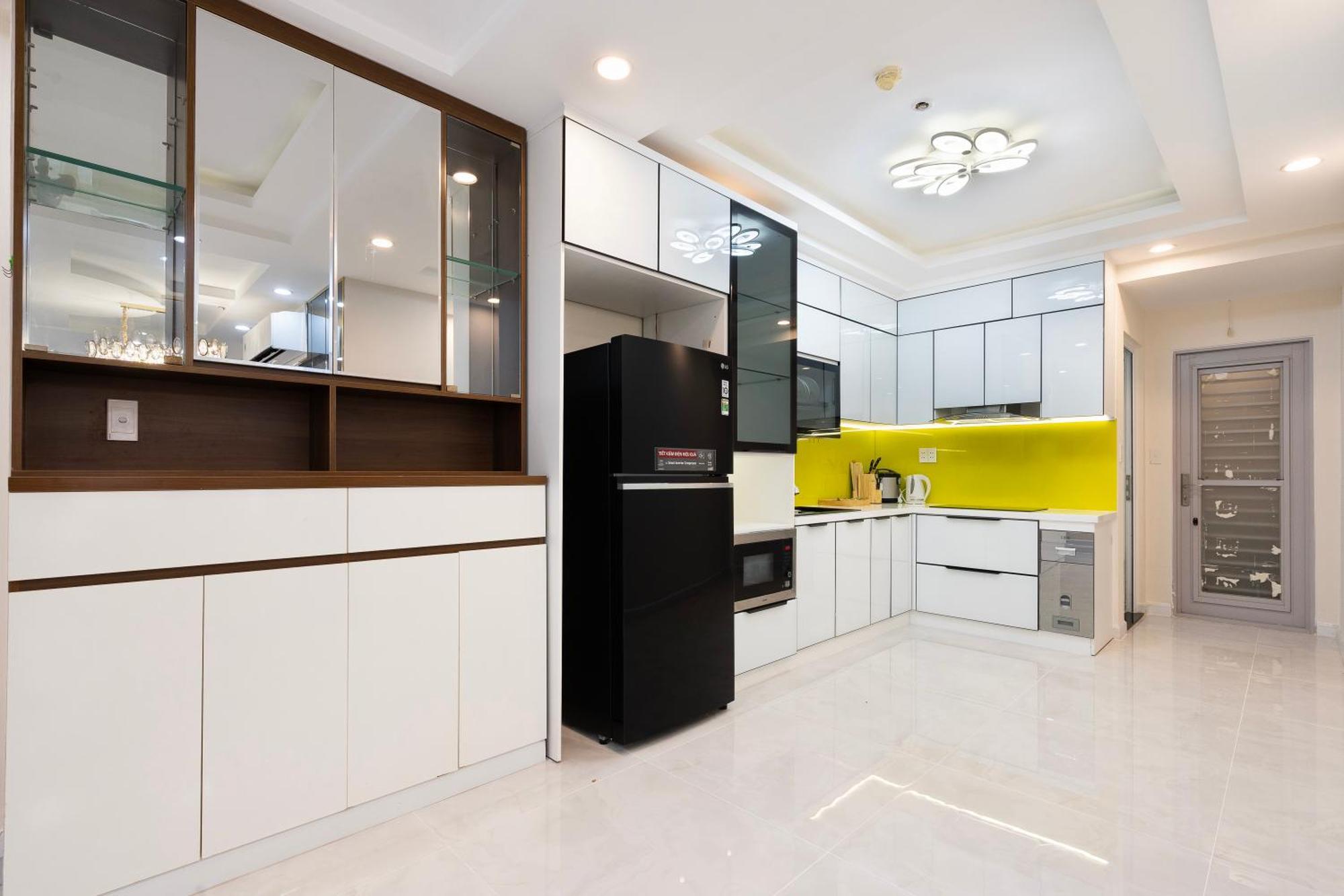 Scenic Valley Serviced Apartment Ho Chi Minh-staden Exteriör bild