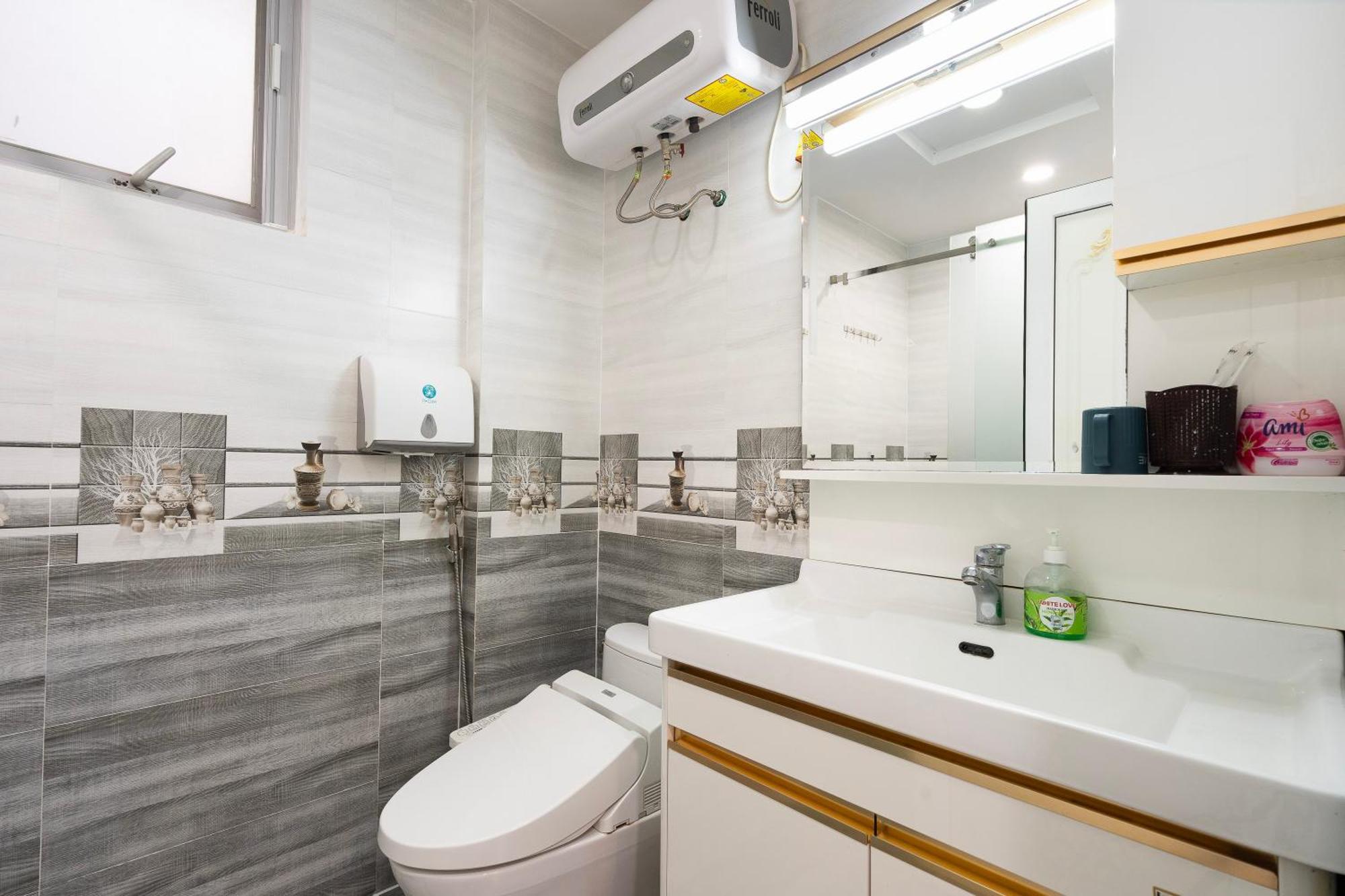 Scenic Valley Serviced Apartment Ho Chi Minh-staden Exteriör bild