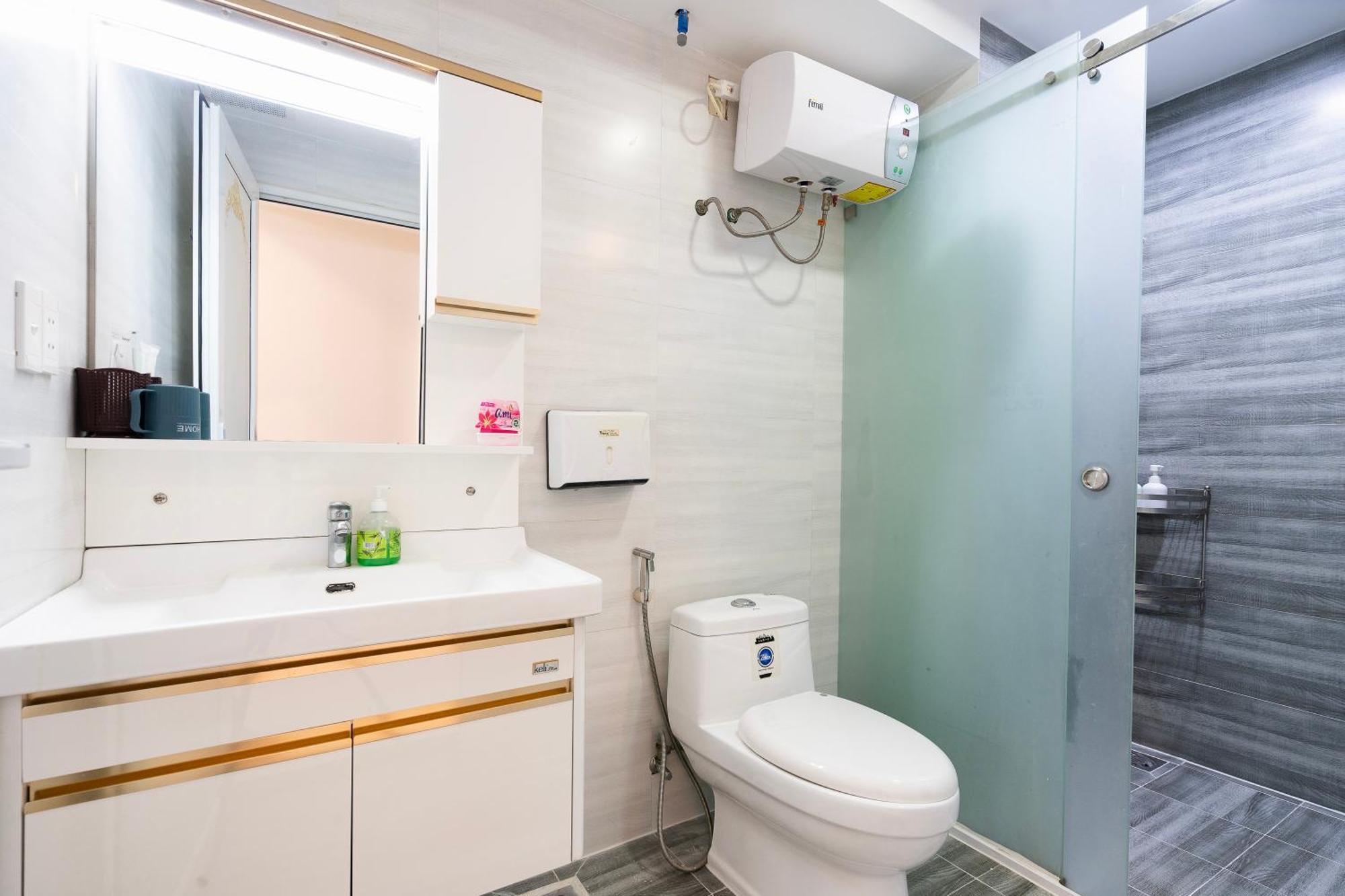 Scenic Valley Serviced Apartment Ho Chi Minh-staden Exteriör bild
